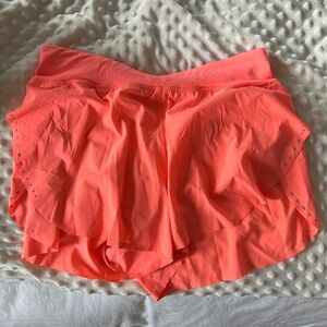 Lululemon find your pace shorts